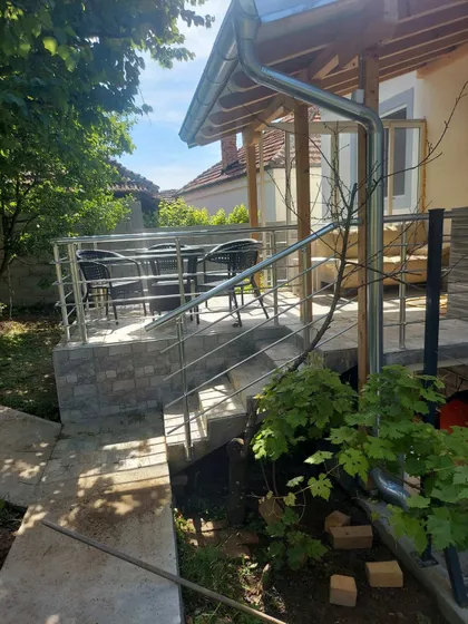 Dušana Jovića | 4zida.rs