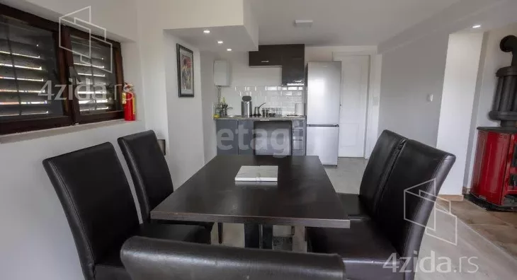 3-etažna kuća | 4zida