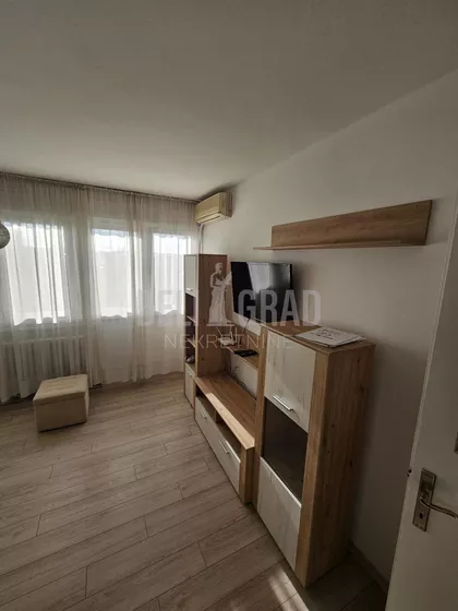 Albanske spomenice | 4zida.rs