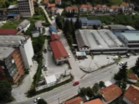 Poslovna zgrada | 4zida