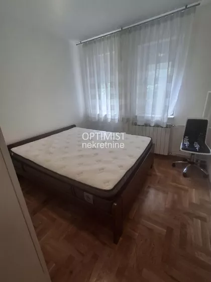 Gramšijeva | 4zida.rs