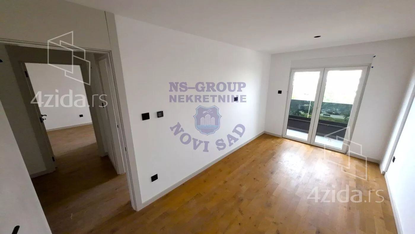 Sedmosoban stan | 4zida