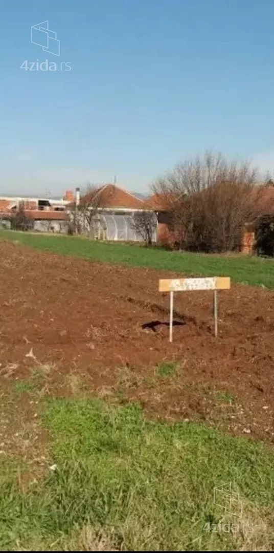 Građevinsko zemljište | 4zida