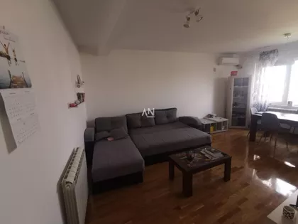Madridska | 4zida.rs