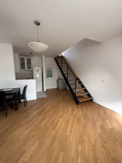 Albanske spomenice | 4zida.rs