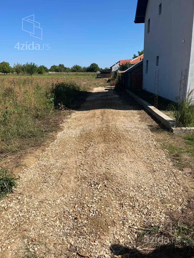 Građevinsko zemljište | 4zida