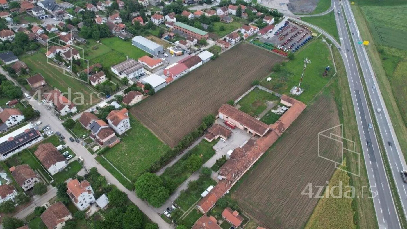 Lokal | 4zida