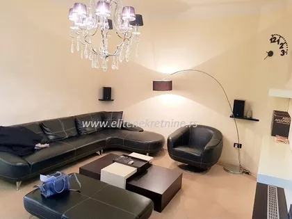 Makedonska | 4zida.rs