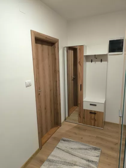 Cara Lazara 1 | 4zida.rs