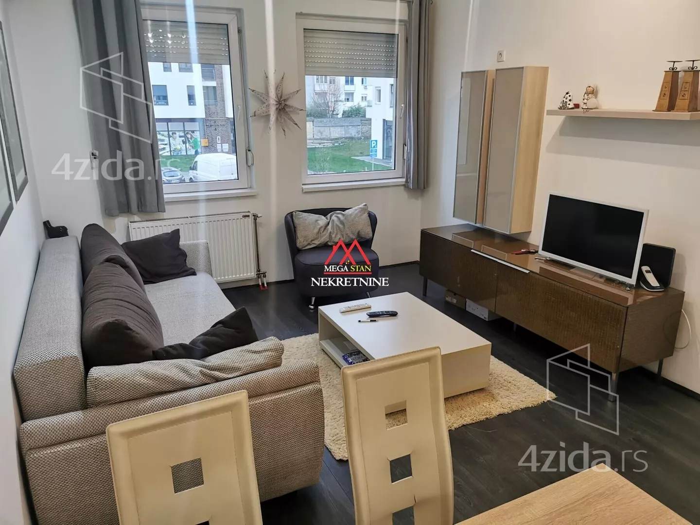 Jednoiposoban stan | 4zida