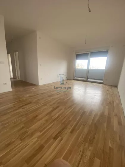 Oslobođenja | 4zida.rs