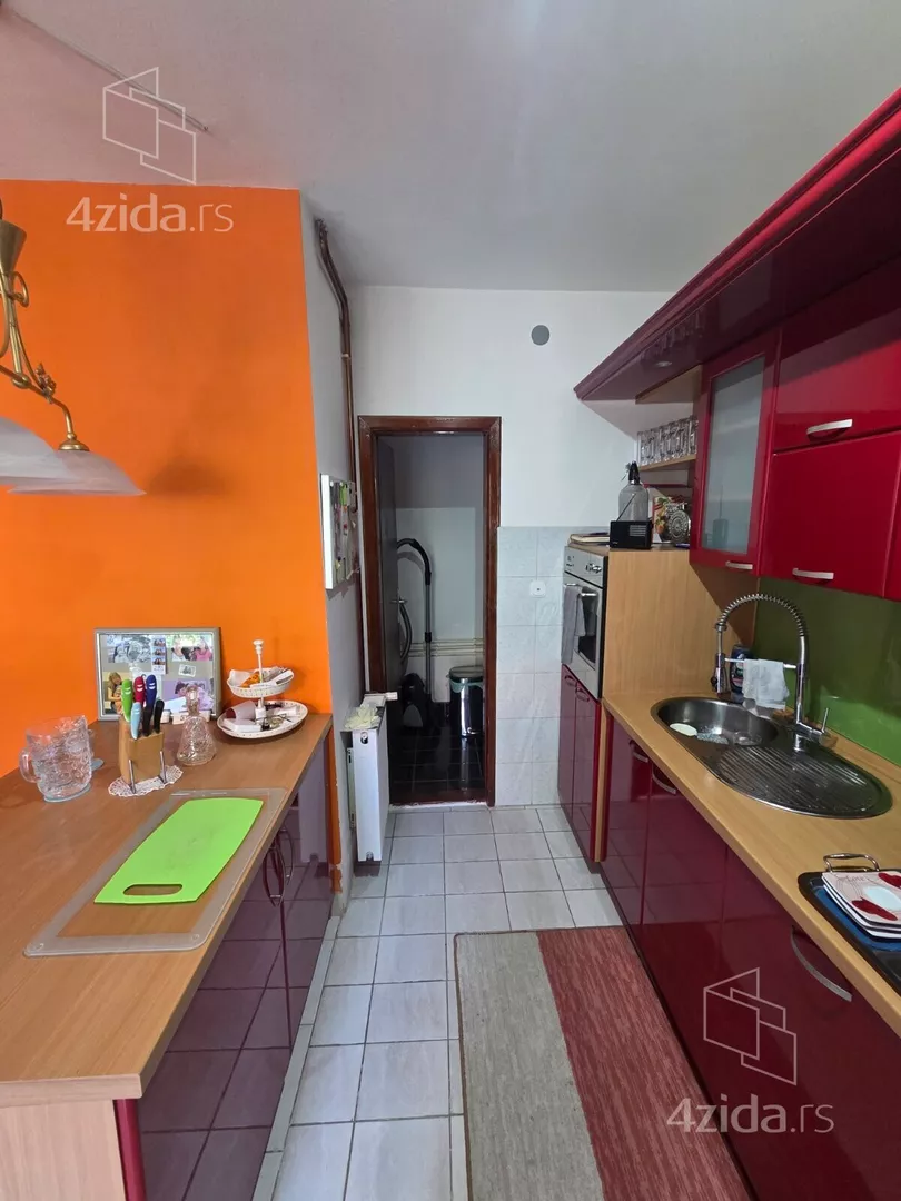 3-etažna kuća | 4zida