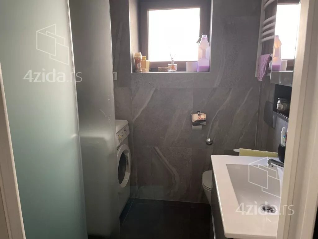 6-etažna kuća | 4zida