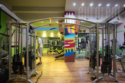 ŽARKOVO CENTAR | 4zida.rs