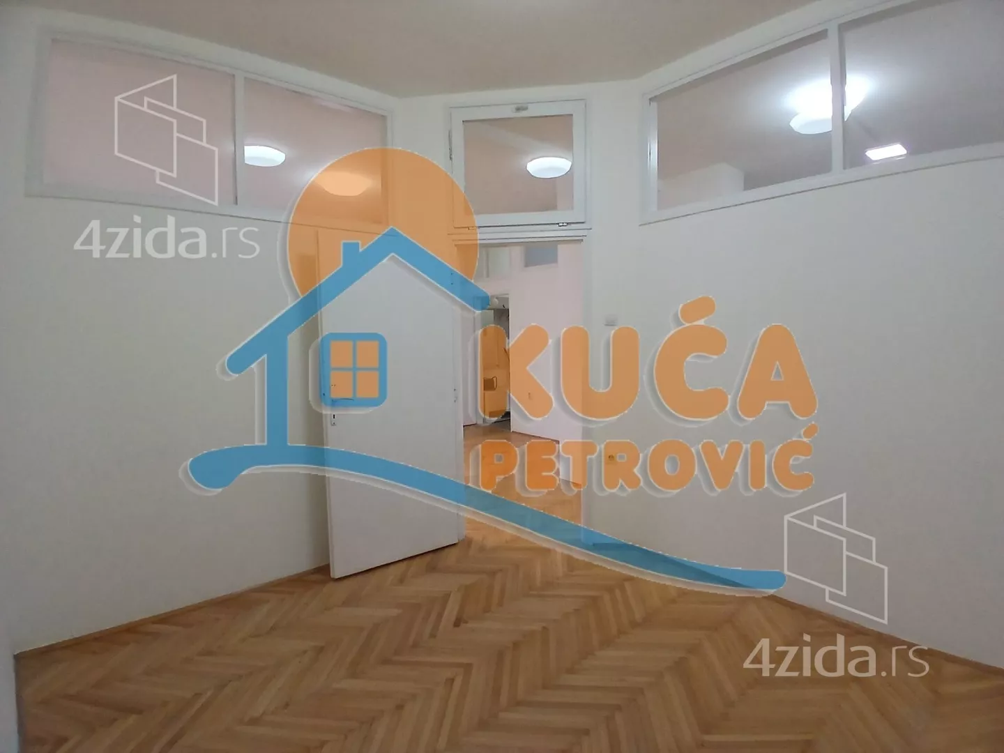 Lokal | 4zida
