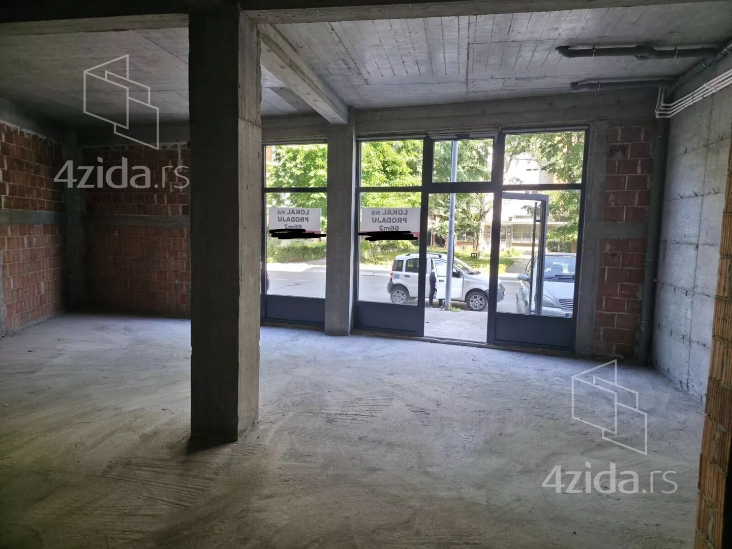 Lokal | 4zida