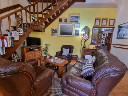 Kertvaroš | 4zida.rs