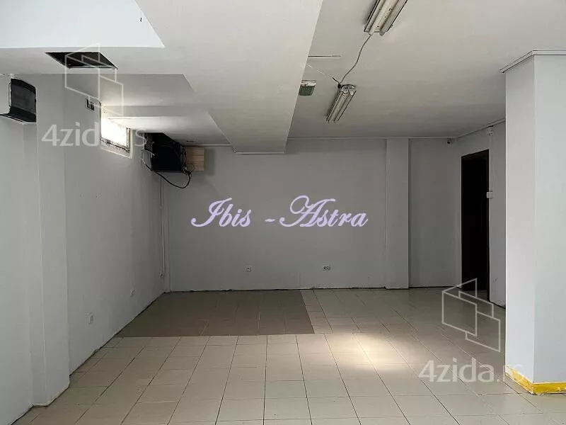 Lokal | 4zida