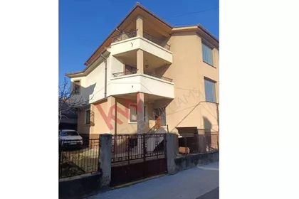 Dečanska | 4zida.rs