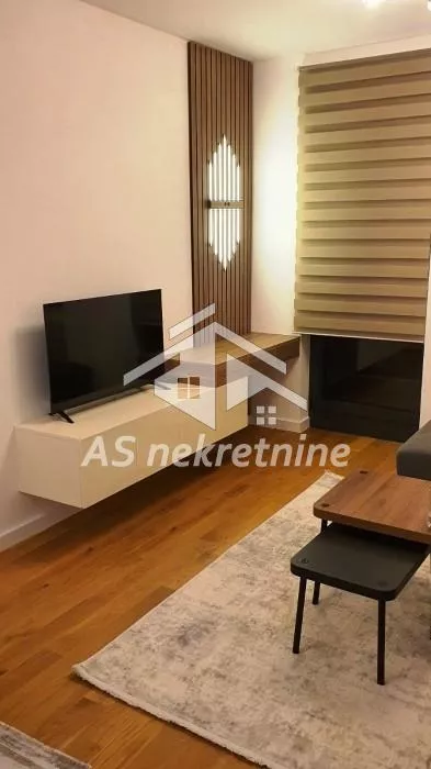 Zvezdarska Šuma | 4zida.rs