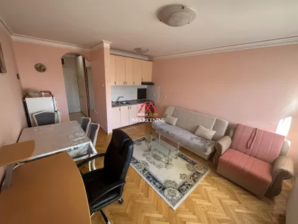 Lasla Gala | 4zida.rs