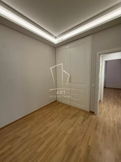 Zmaja od Noćaja | 4zida.rs