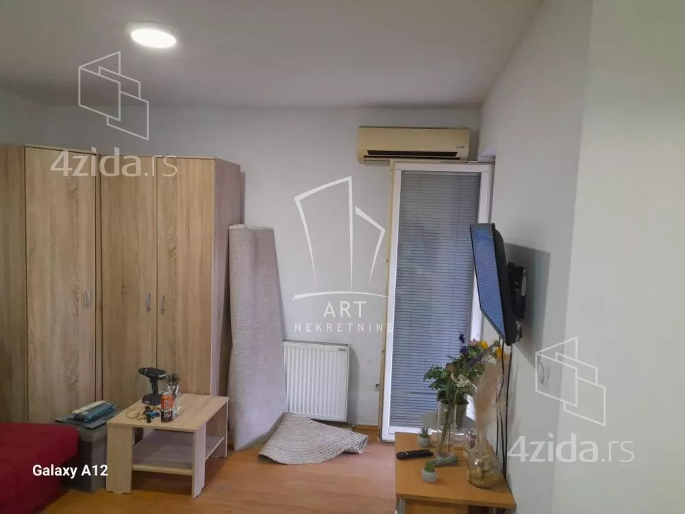 Garsonjera | 4zida