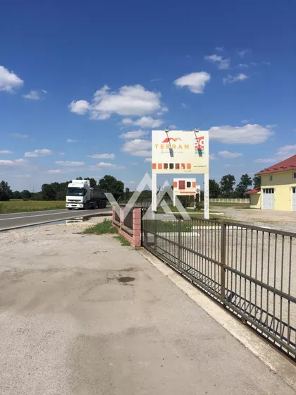 Veliki Crljeni | 4zida.rs