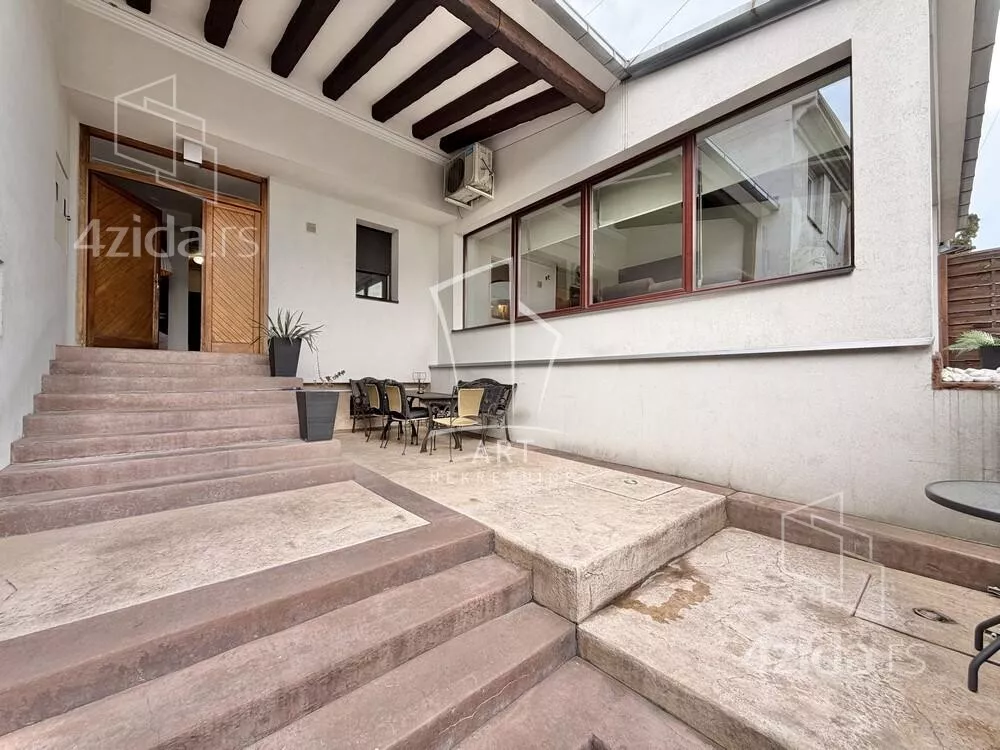 3-etažna kuća | 4zida