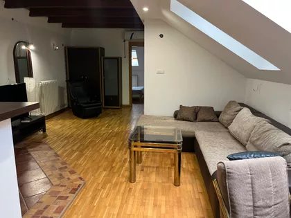 Gornjomilanovačka | 4zida.rs