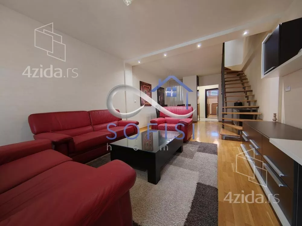 3-etažna kuća | 4zida