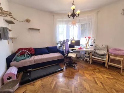 Skupština | 4zida.rs