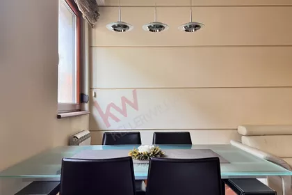 Jovana Ćirilova | 4zida.rs