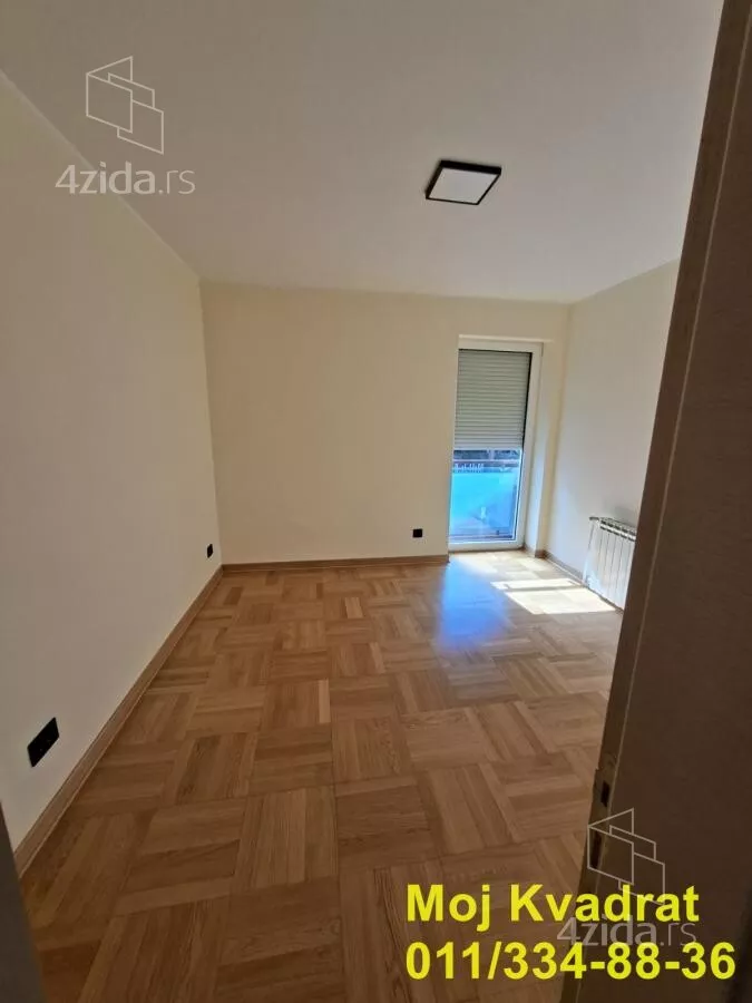 Četvoroiposoban stan | 4zida
