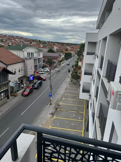 Pećka 16 | 4zida.rs