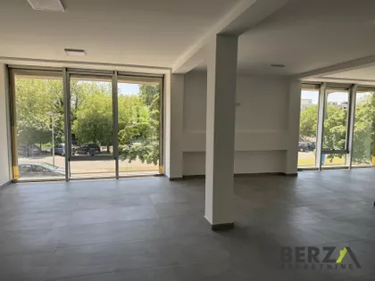 Bulevar Patrijarha Pavla (Somborski Bulevar) | 4zida.rs