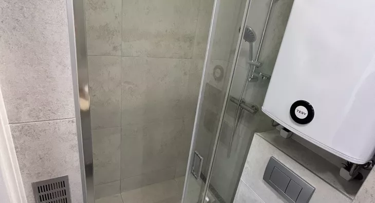 Četvoroiposoban stan | 4zida