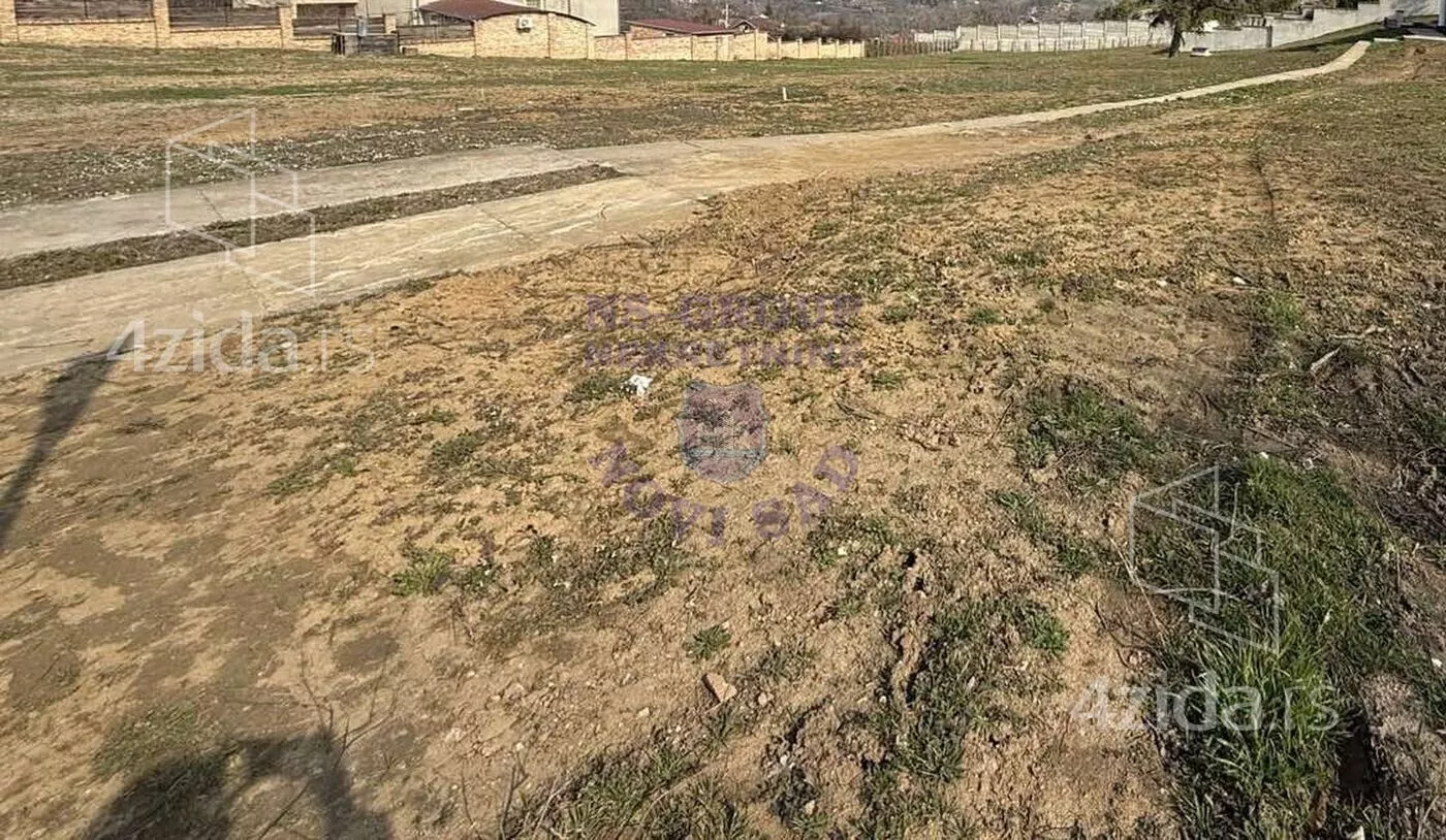 Građevinsko zemljište | 4zida