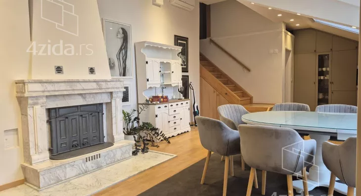 Četvoroiposoban stan | 4zida