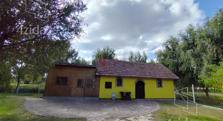 Ugostiteljski objekat | 4zida