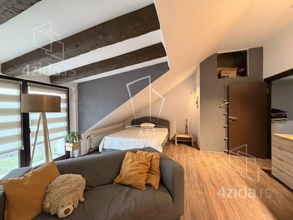 3-etažna kuća | 4zida