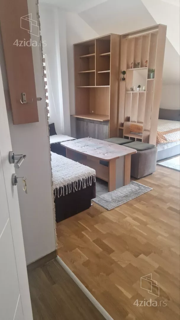 Jednosoban stan | 4zida