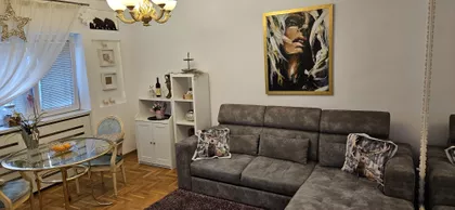 Klinički Centar | 4zida.rs