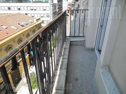 KNEZ MIHAILOVA | 4zida.rs