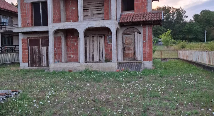 3-etažna kuća | 4zida