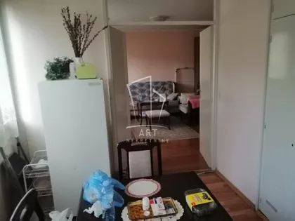 Ustanička | 4zida.rs