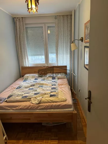 Crnotravska | 4zida.rs