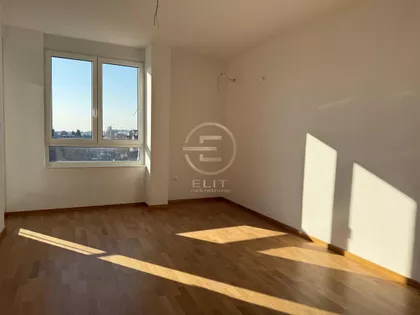 Bulevar Patrijarha Pavla (Somborski Bulevar) | 4zida.rs