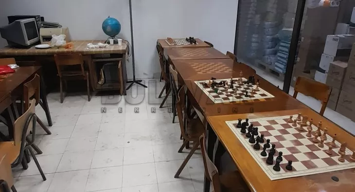 Lokal | 4zida