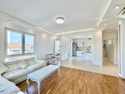 Garibaldijeva | 4zida.rs